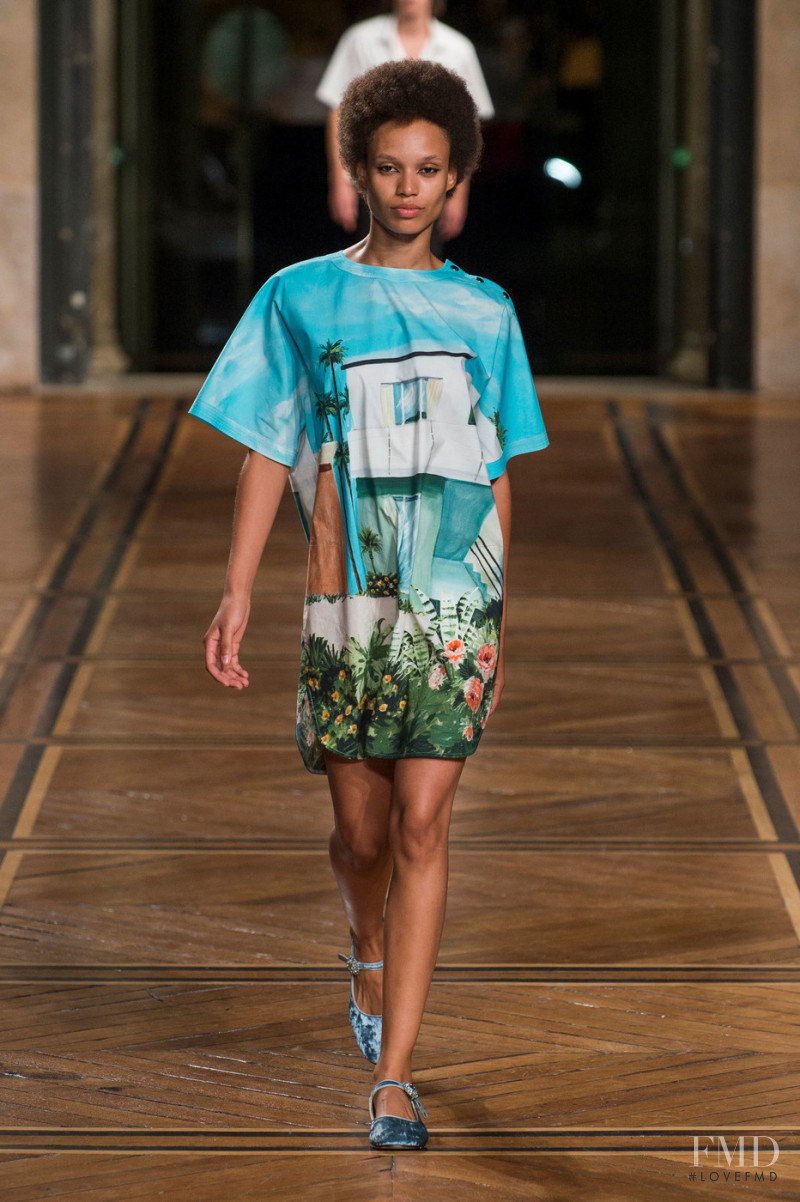 Paul et Joe fashion show for Spring/Summer 2018