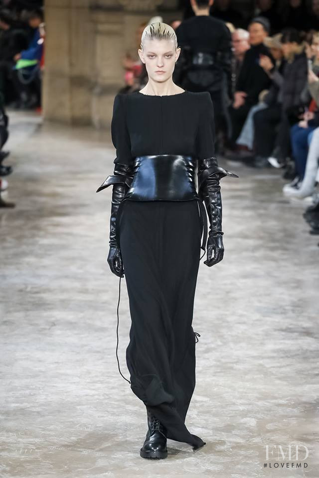 Ann Demeulemeester fashion show for Autumn/Winter 2018