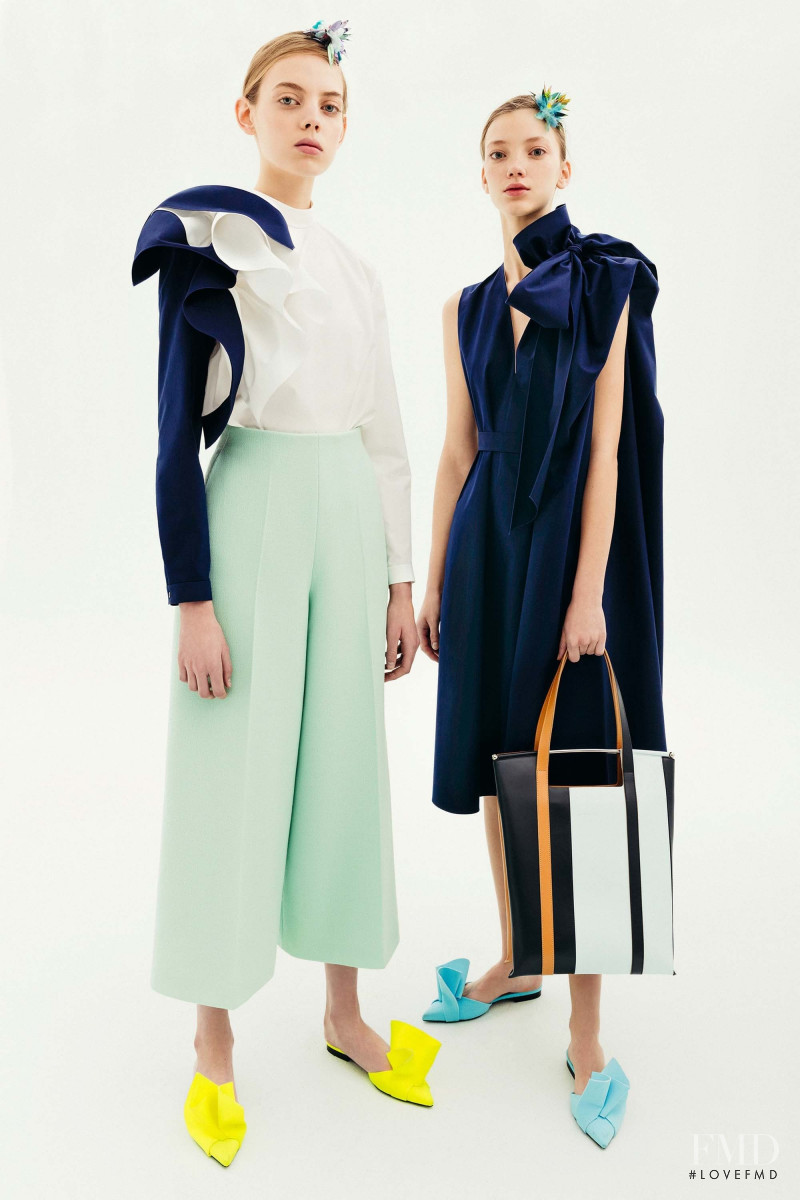 Arisha Kriukova featured in  the Delpozo lookbook for Pre-Fall 2018