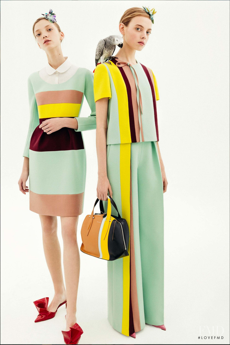 Arisha Kriukova featured in  the Delpozo lookbook for Pre-Fall 2018