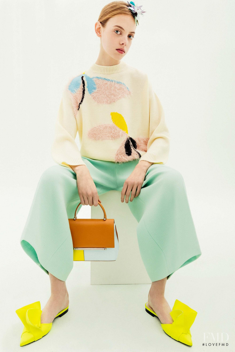 Mariana Zaragoza featured in  the Delpozo lookbook for Pre-Fall 2018