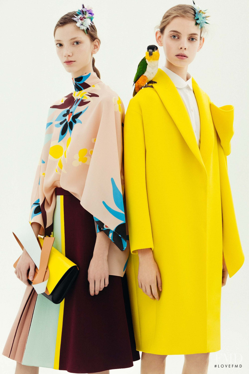 Arisha Kriukova featured in  the Delpozo lookbook for Pre-Fall 2018