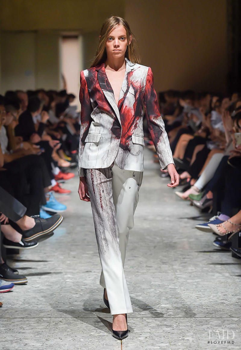 Mariana Zaragoza featured in  the Alfredo Martinez fashion show for Autumn/Winter 2015