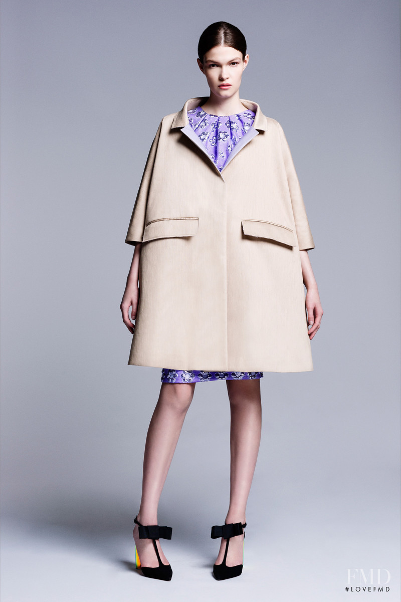 Kriss Barupa featured in  the Roksanda Ilincic lookbook for Resort 2014