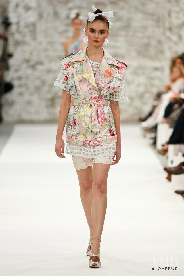 Zimmermann fashion show for Cruise 2012