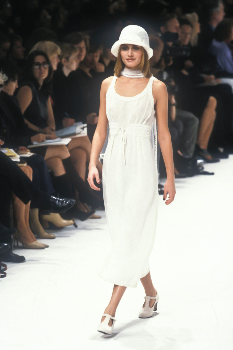 Amber Valletta featured in  the Chanel fashion show for Spring/Summer 1998