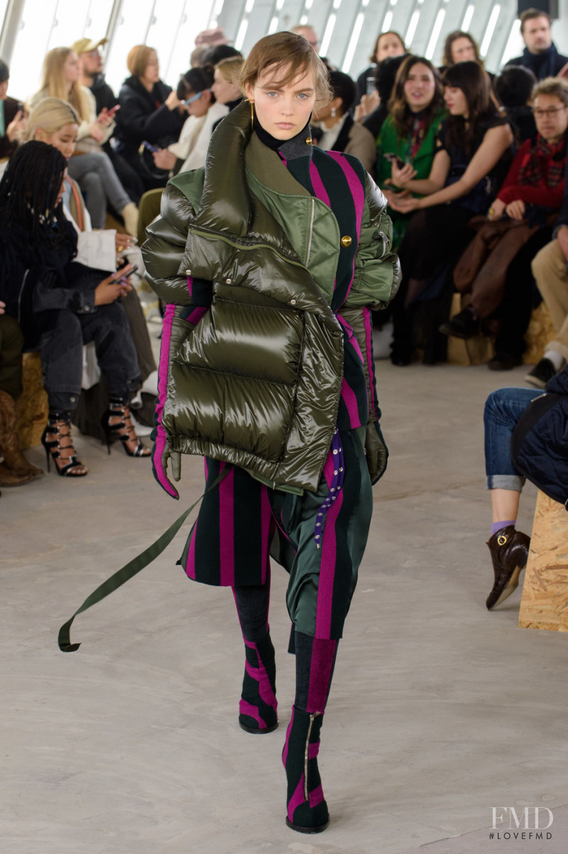 Fran Summers featured in  the Sacai fashion show for Autumn/Winter 2018