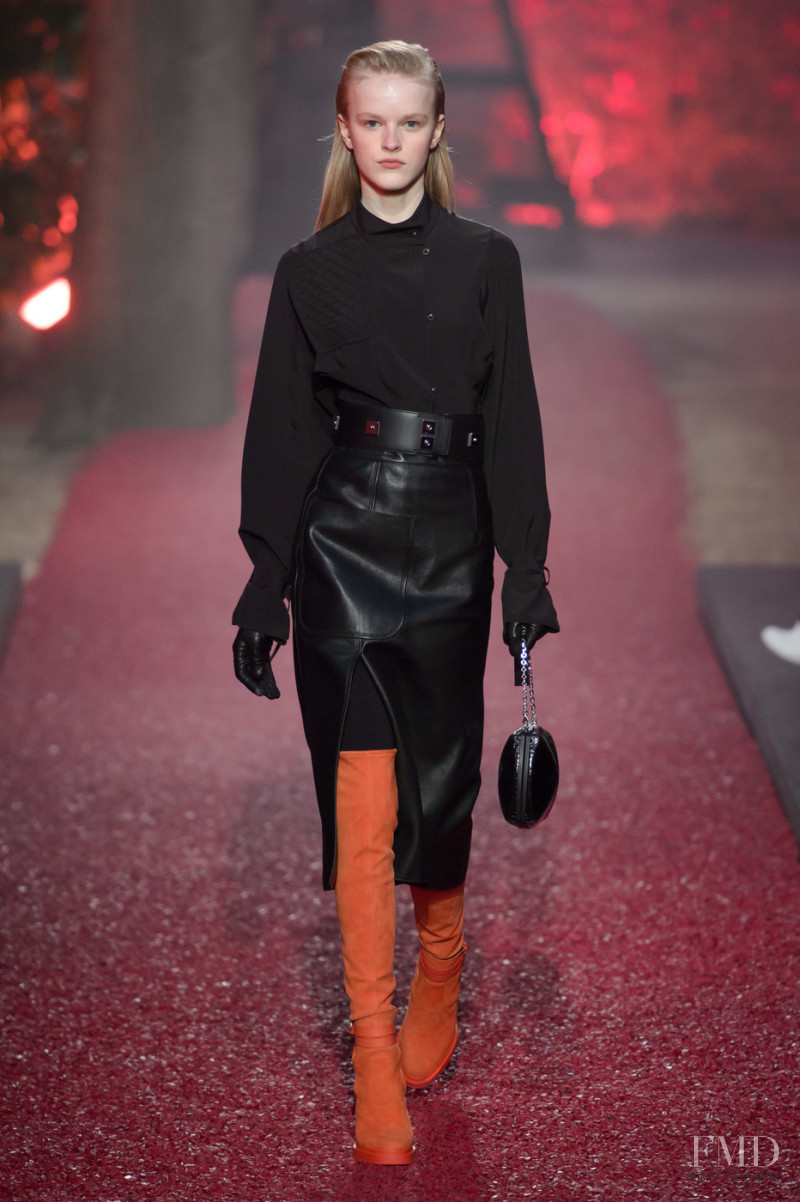 Hannah Motler featured in  the Hermès fashion show for Autumn/Winter 2018