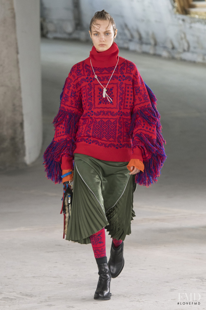 Fran Summers featured in  the Sacai fashion show for Autumn/Winter 2018