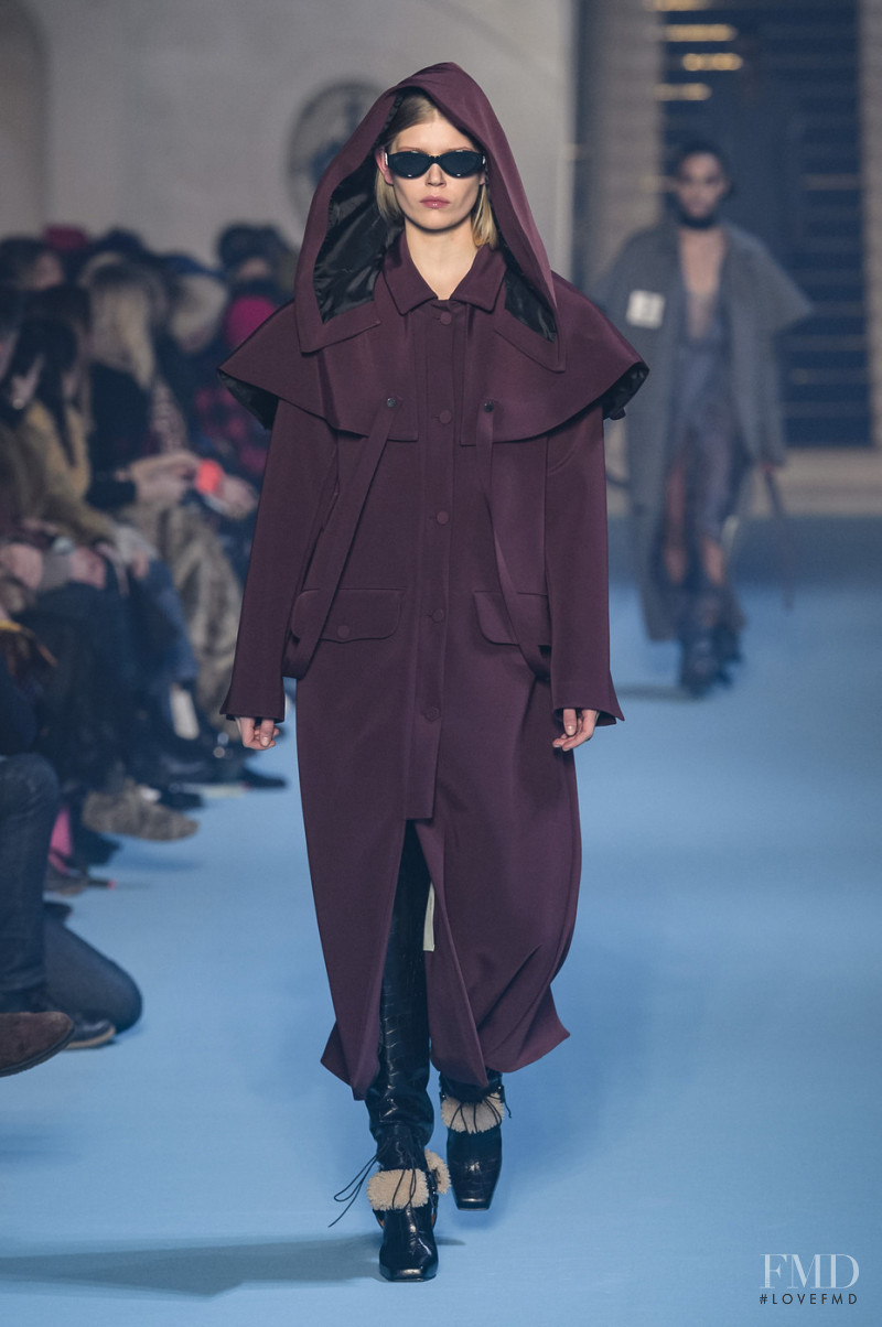 Ola Rudnicka featured in  the Off-White fashion show for Autumn/Winter 2018
