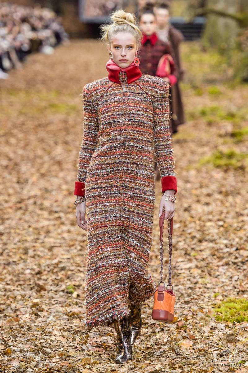 Abby Champion featured in  the Chanel fashion show for Autumn/Winter 2018