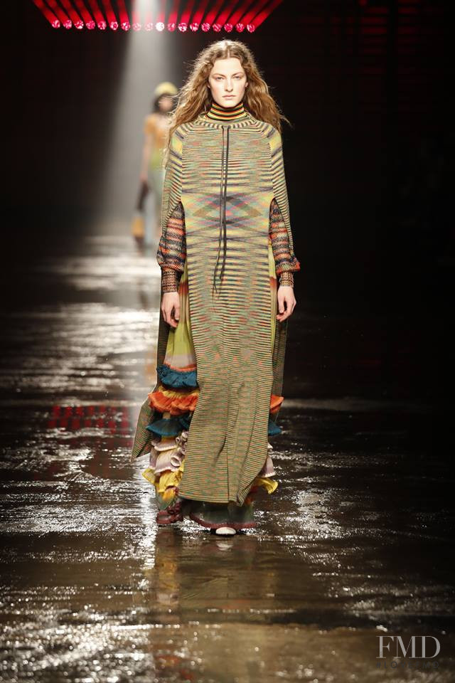 Felice Noordhoff featured in  the Missoni fashion show for Autumn/Winter 2018