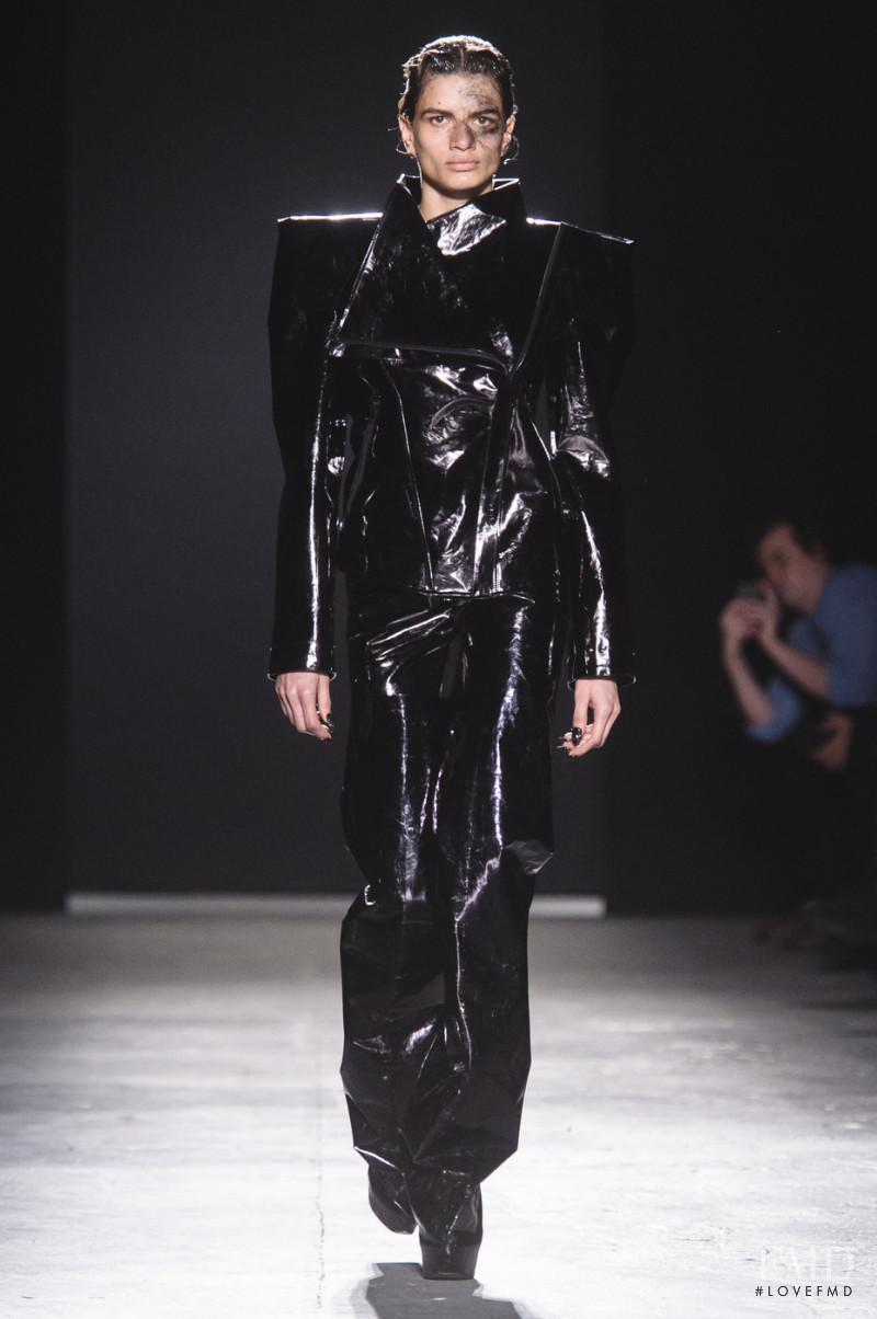 Gareth Pugh fashion show for Autumn/Winter 2018