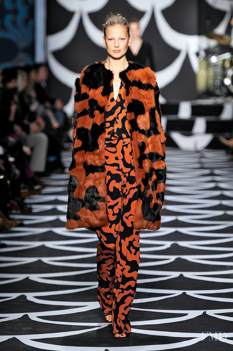 Elisabeth Erm featured in  the Diane Von Furstenberg fashion show for Autumn/Winter 2014