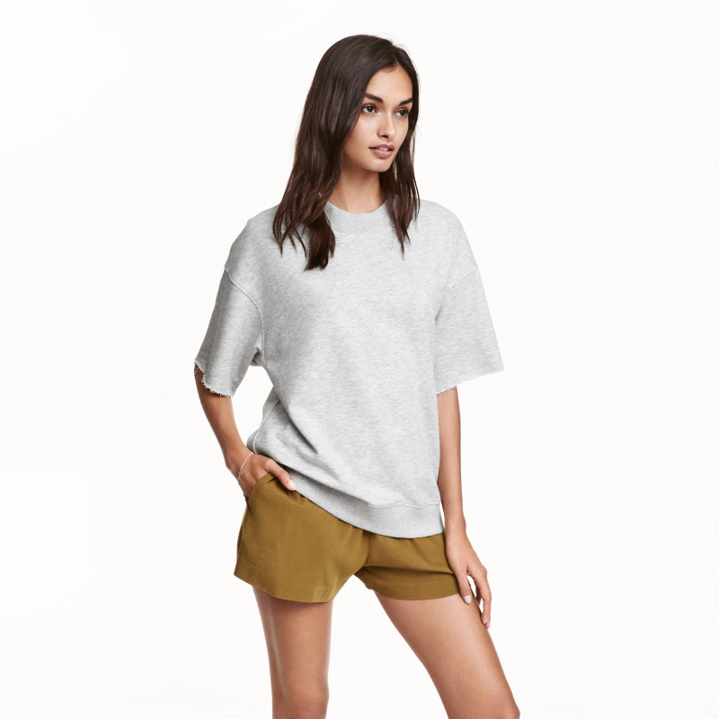 Gizele Oliveira featured in  the H&M catalogue for Winter 2016