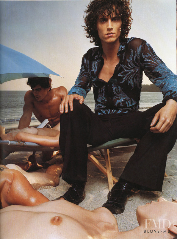 Versace advertisement for Spring/Summer 2002