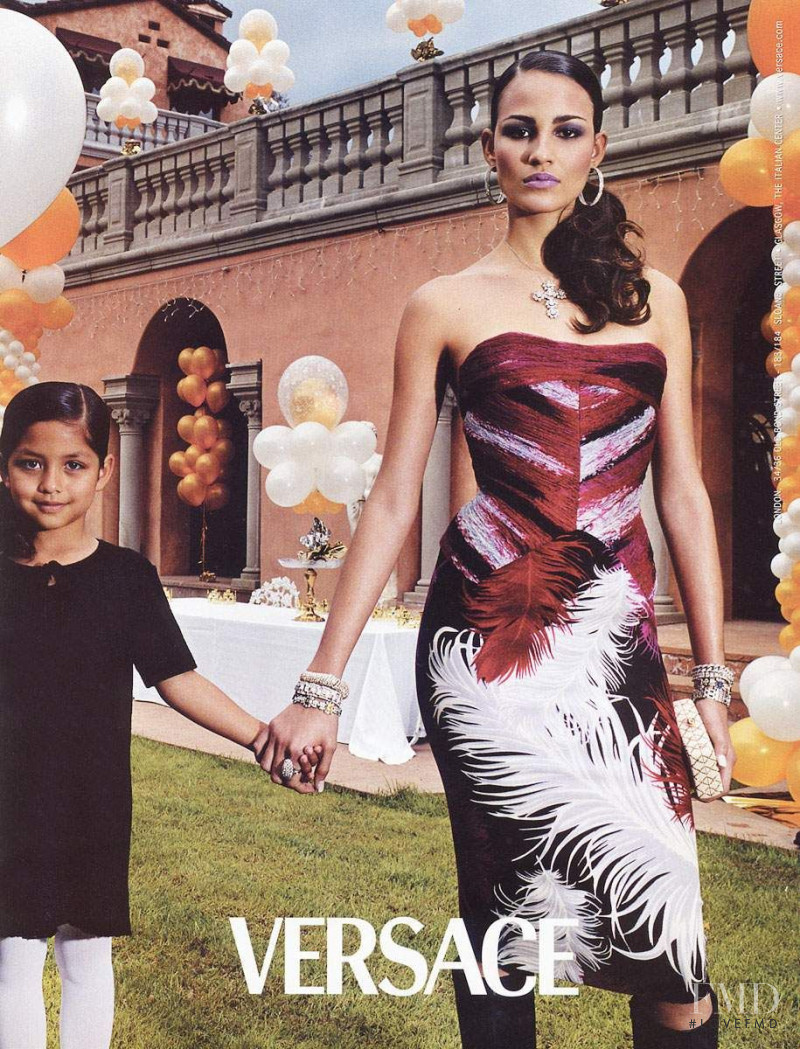 Fernanda Tavares featured in  the Versace advertisement for Autumn/Winter 2001