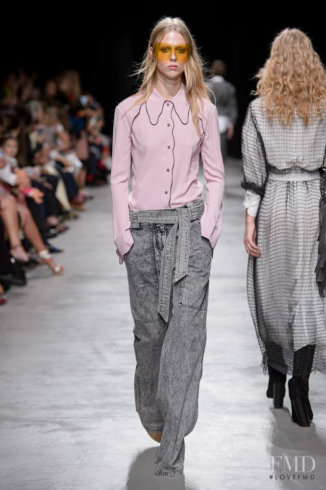 Sofie Hemmet featured in  the Veronique Leroy fashion show for Spring/Summer 2017