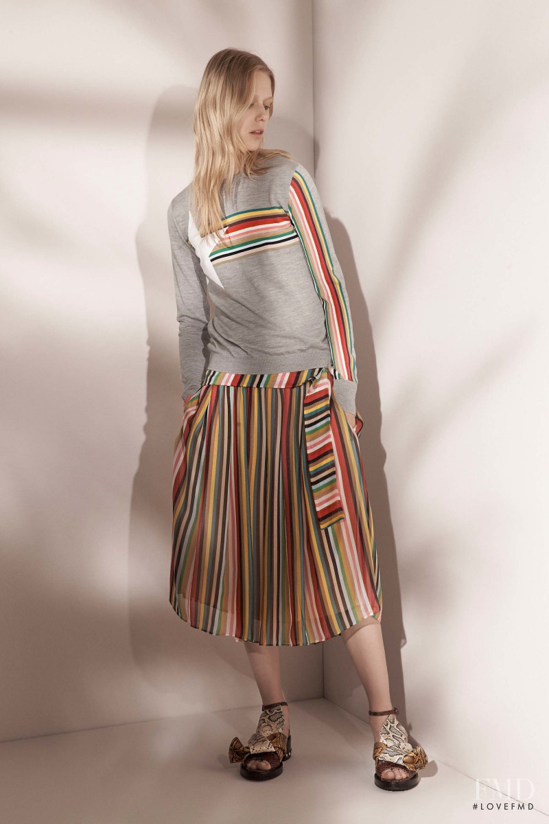 Sofie Hemmet featured in  the N° 21 lookbook for Resort 2017