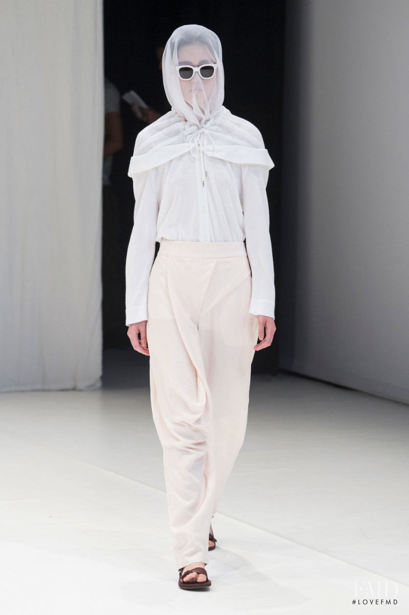 Hussein Chalayan fashion show for Spring/Summer 2018