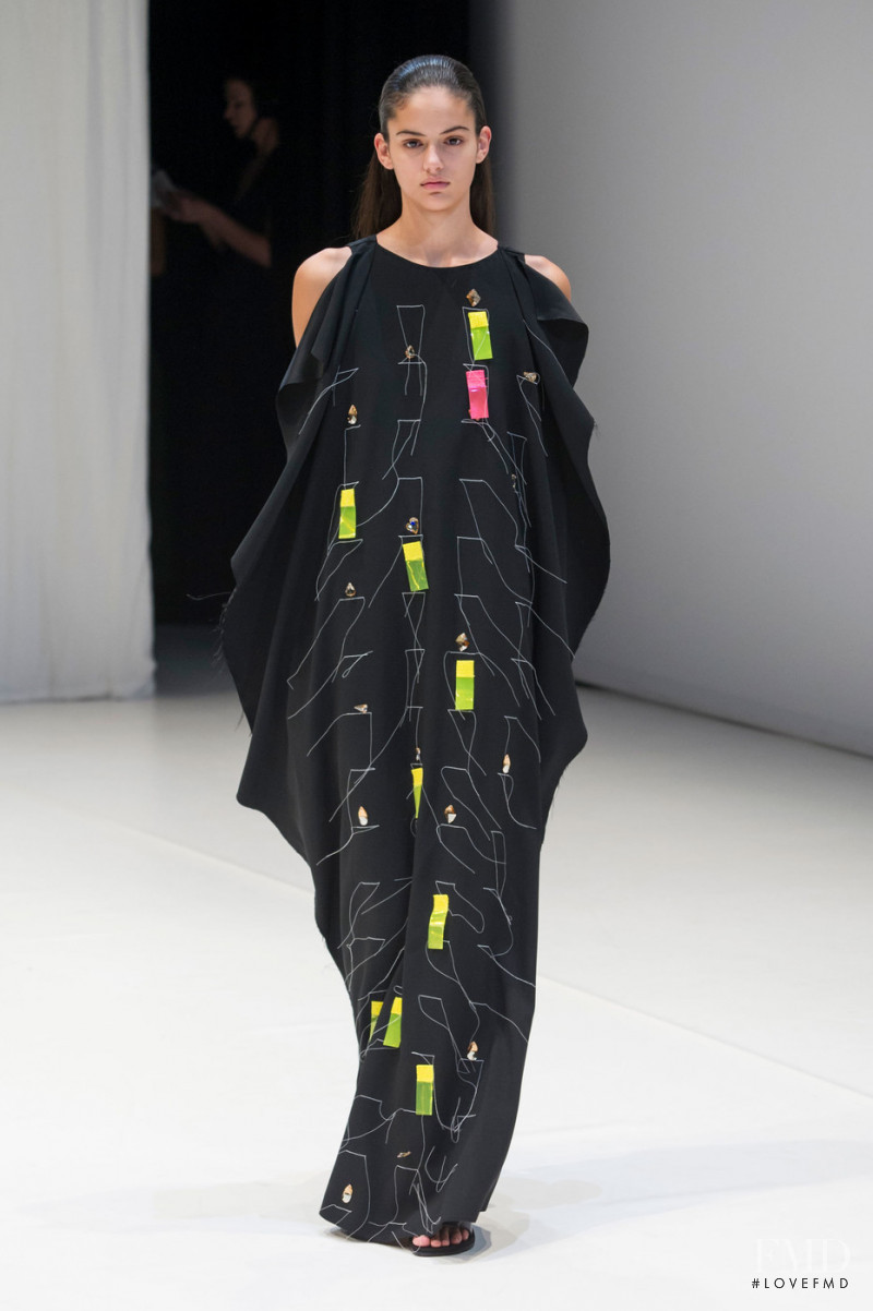 Hussein Chalayan fashion show for Spring/Summer 2018