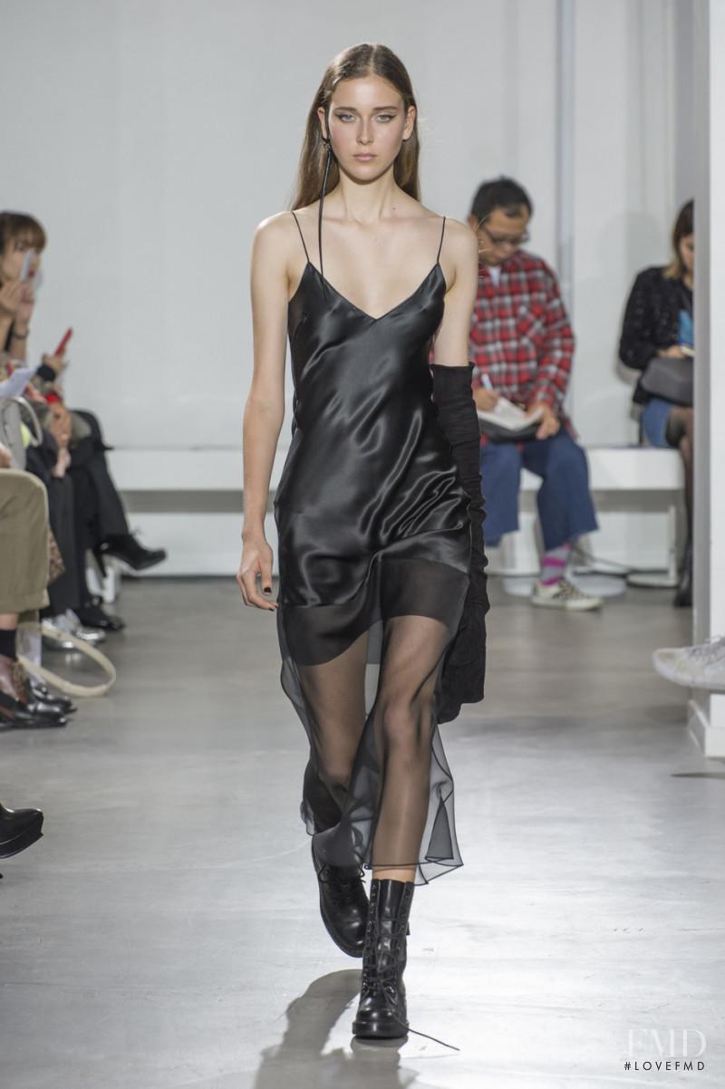 Olivier Theyskens fashion show for Spring/Summer 2018