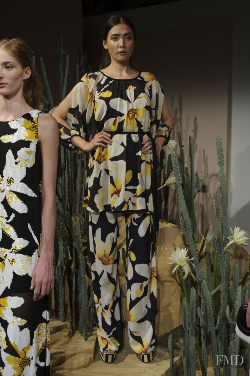 Alice + Olivia fashion show for Spring/Summer 2016