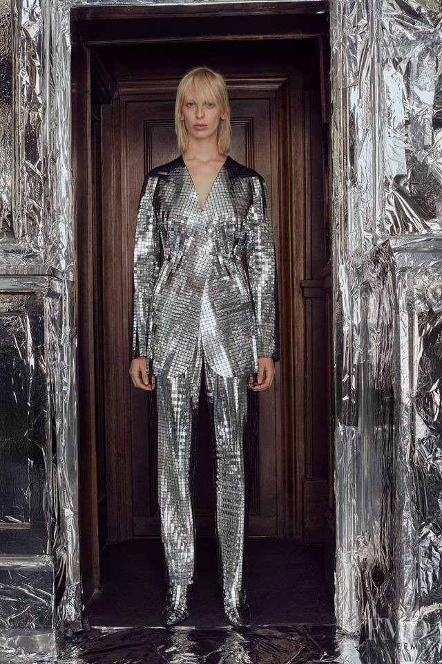 MM6 Maison Martin Margiela fashion show for Autumn/Winter 2018