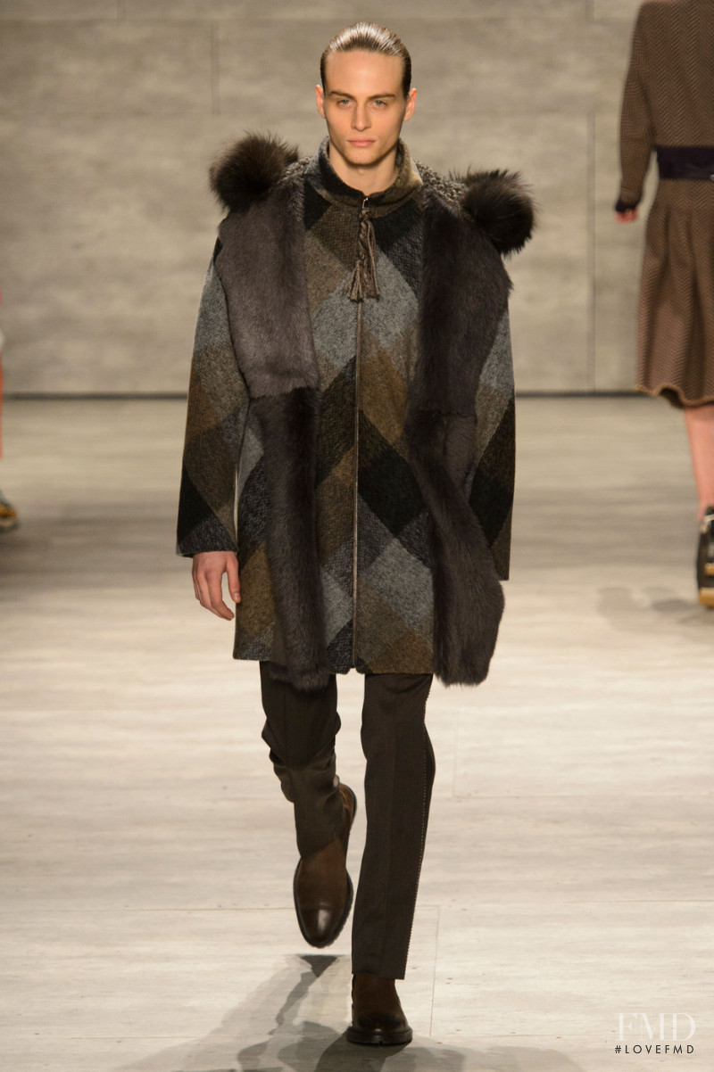 Son Jung Wan fashion show for Autumn/Winter 2015