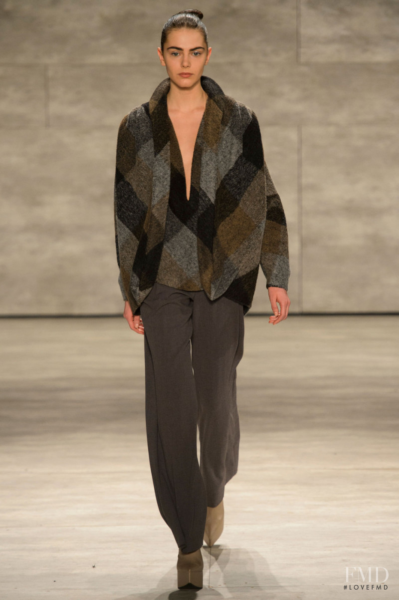 Son Jung Wan fashion show for Autumn/Winter 2015