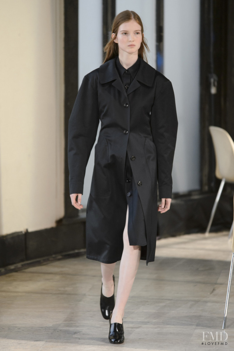 Christophe Lemaire fashion show for Spring/Summer 2018