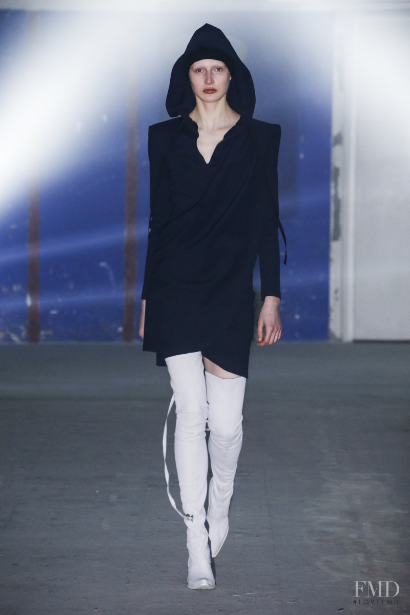Unravel Project by Ben Taverniti fashion show for Autumn/Winter 2018