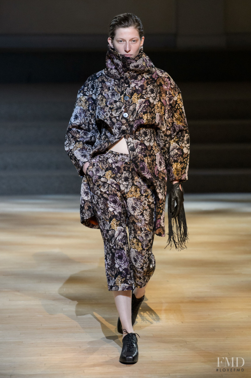 Jennae Quisenberry featured in  the Linder fashion show for Autumn/Winter 2018