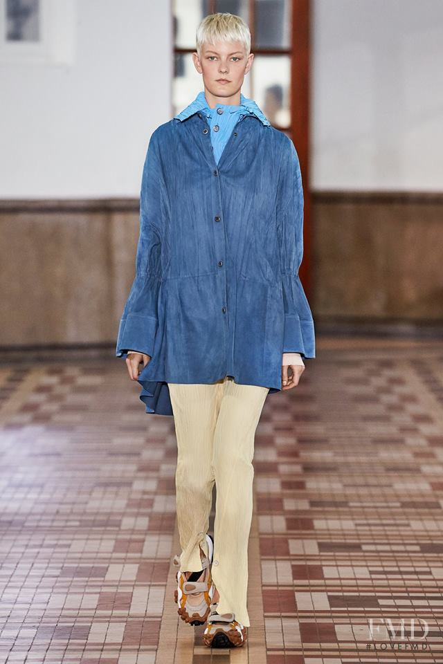 Sarah Fraser featured in  the Acne Studios fashion show for Spring/Summer 2019