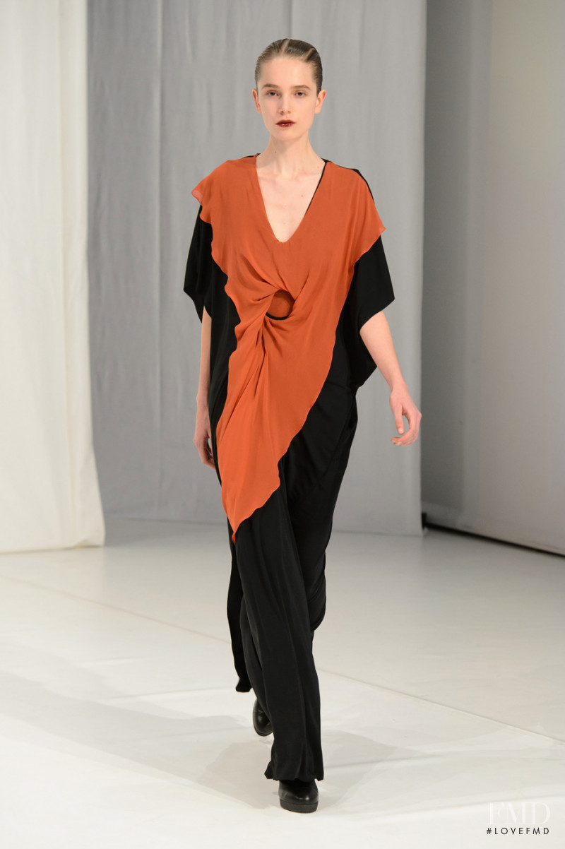 Julie Trichot featured in  the Hussein Chalayan fashion show for Autumn/Winter 2018