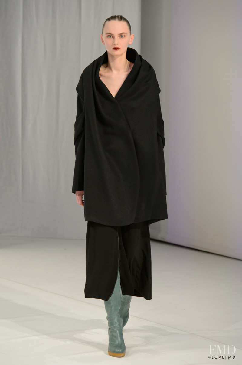 Hussein Chalayan fashion show for Autumn/Winter 2018