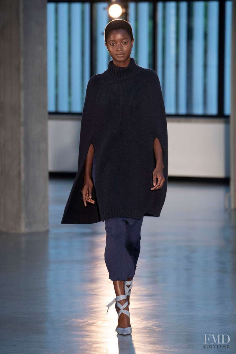 Max Mara fashion show for Resort 2019