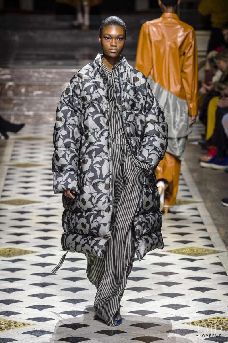 Christian Wijnants fashion show for Autumn/Winter 2018