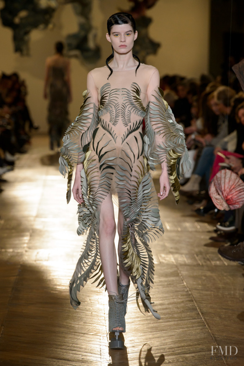 Iris Van Herpen fashion show for Spring/Summer 2018