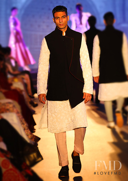 Manish Malhotra fashion show for Autumn/Winter 2018