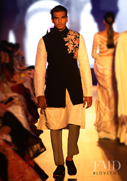 Manish Malhotra fashion show for Autumn/Winter 2018