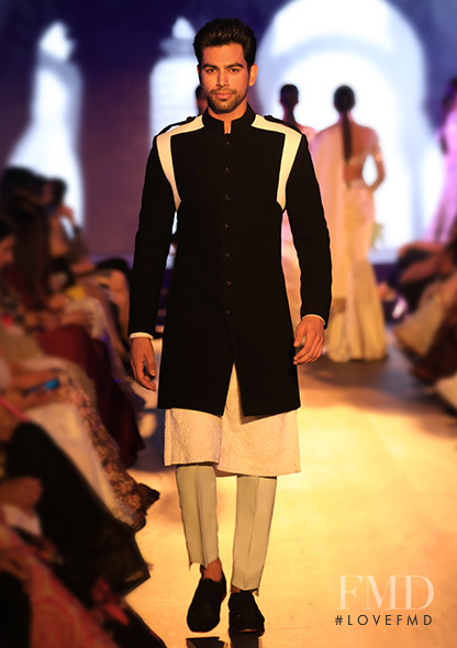 Manish Malhotra fashion show for Autumn/Winter 2018