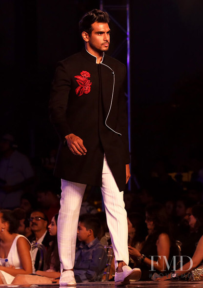 Manish Malhotra Pune fashion show for Summer 2018