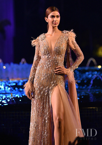 Manish Malhotra Pune fashion show for Summer 2018