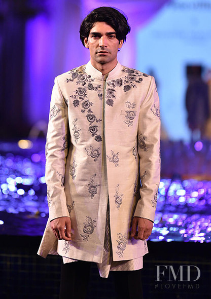 Manish Malhotra Pune fashion show for Summer 2018