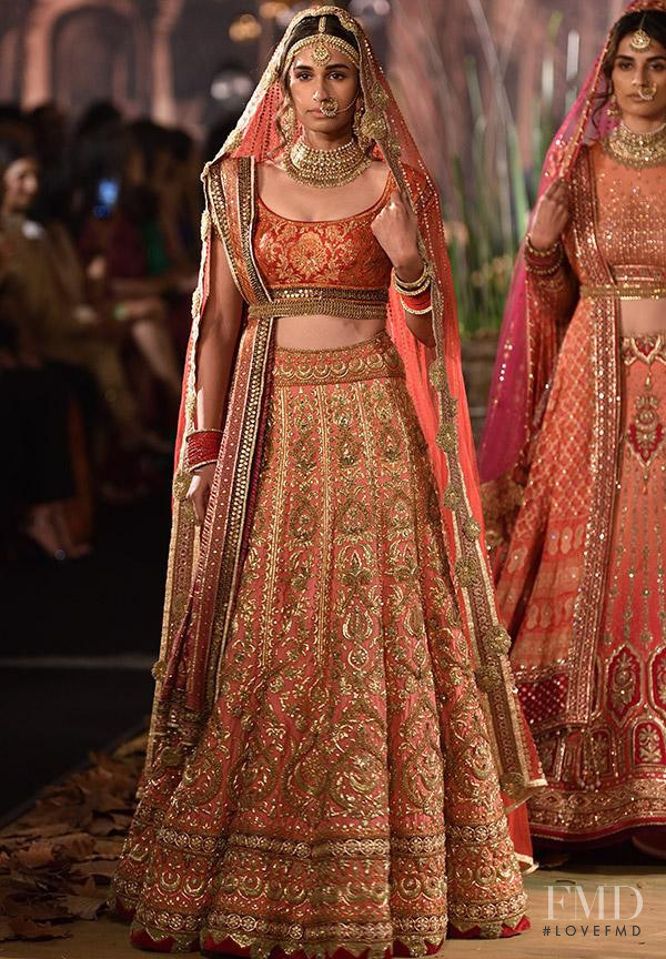 Tarun Tahiliani fashion show for Spring/Summer 2018