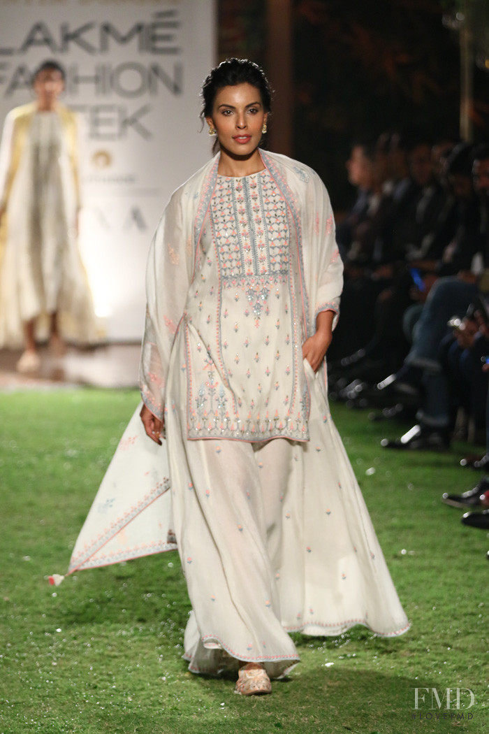 Anita Dongre fashion show for Spring/Summer 2018