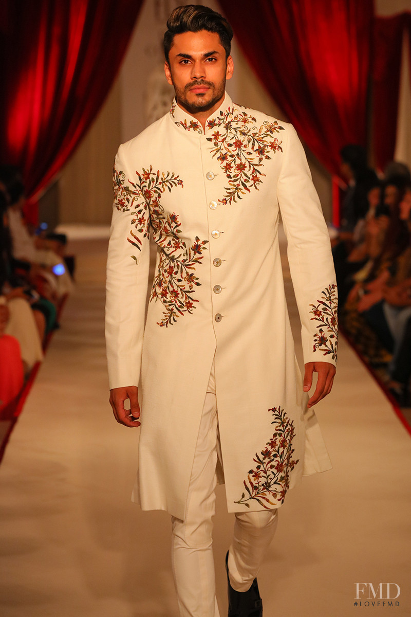 Rohit Bal fashion show for Autumn/Winter 2017