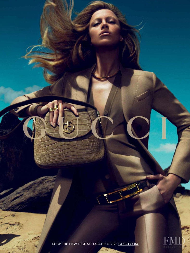 Raquel Zimmermann featured in  the Gucci advertisement for Autumn/Winter 2010