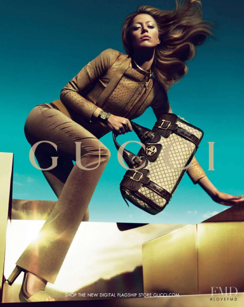 Raquel Zimmermann featured in  the Gucci advertisement for Autumn/Winter 2010